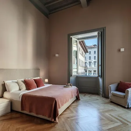 Loggia Visconti - By Myhomeincomo Apartmán