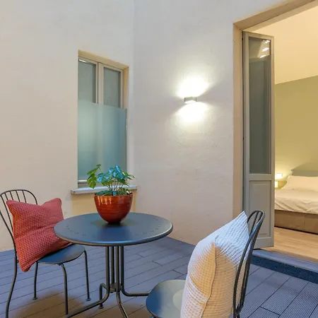 Apartmán Loggia Visconti - By Myhomeincomo