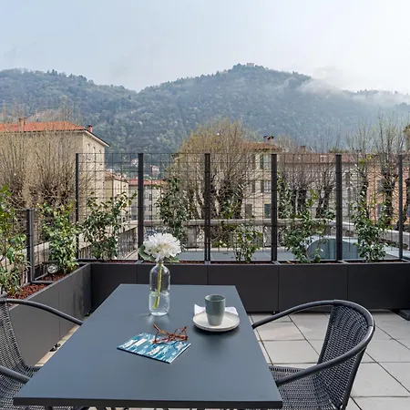 Apartmán Loggia Visconti - By Myhomeincomo Como
