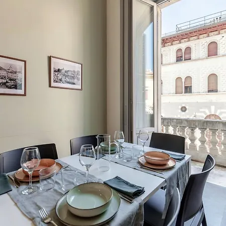 Loggia Visconti - By Myhomeincomo Apartmán Como