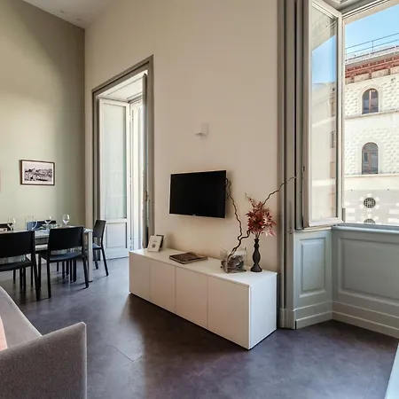 Loggia Visconti - By Myhomeincomo Como