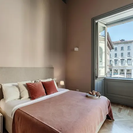 Loggia Visconti - By Myhomeincomo * Como