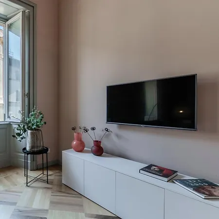 Loggia Visconti - By Myhomeincomo Apartmán