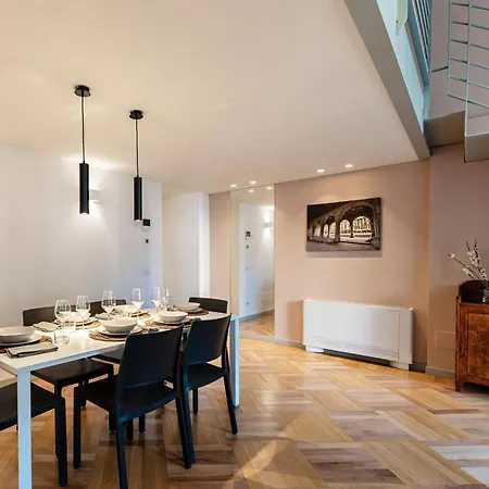 Loggia Visconti - By Myhomeincomo Como